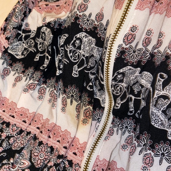 Romper - Picture 2 of 3